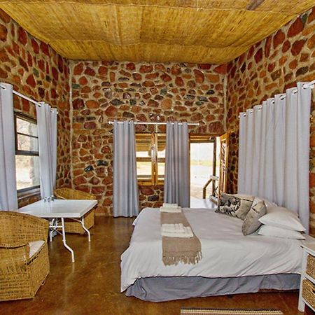 Brandberg White Lady Lodge Uis Exteriör bild