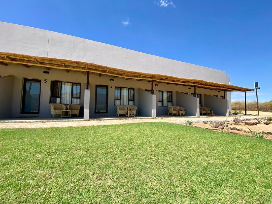 Brandberg White Lady Lodge Uis Exteriör bild