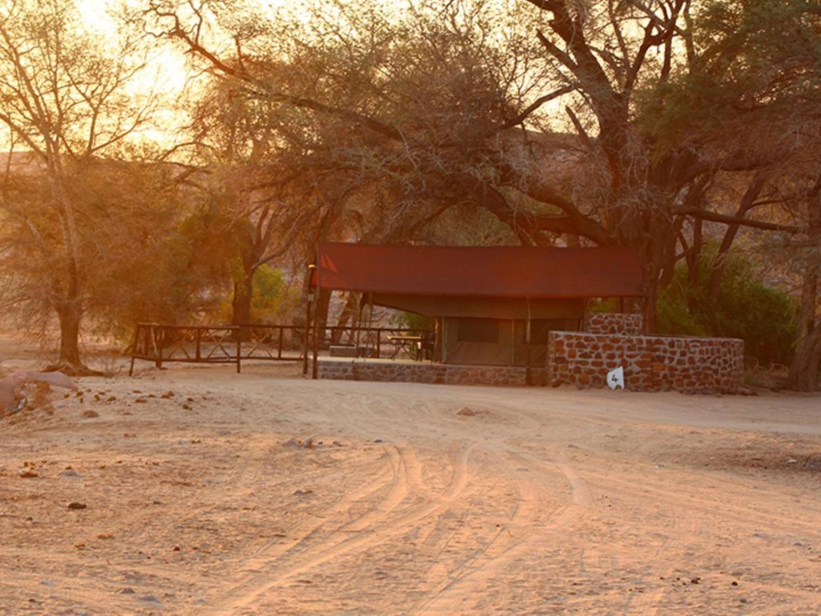 Brandberg White Lady Lodge Uis Exteriör bild